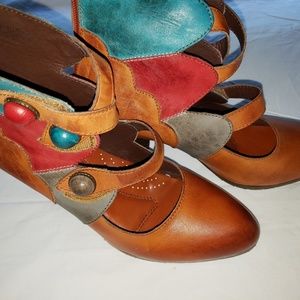 L' ARTISTE  ANKLE BOOTS